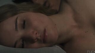 Jennifer Lawrence naked scene in thiller Mother! (2017)