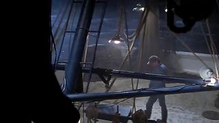 Jennifer Love Hewitt, Sarah Michelle Gellar Sexy - I Know What You Did Last Summ