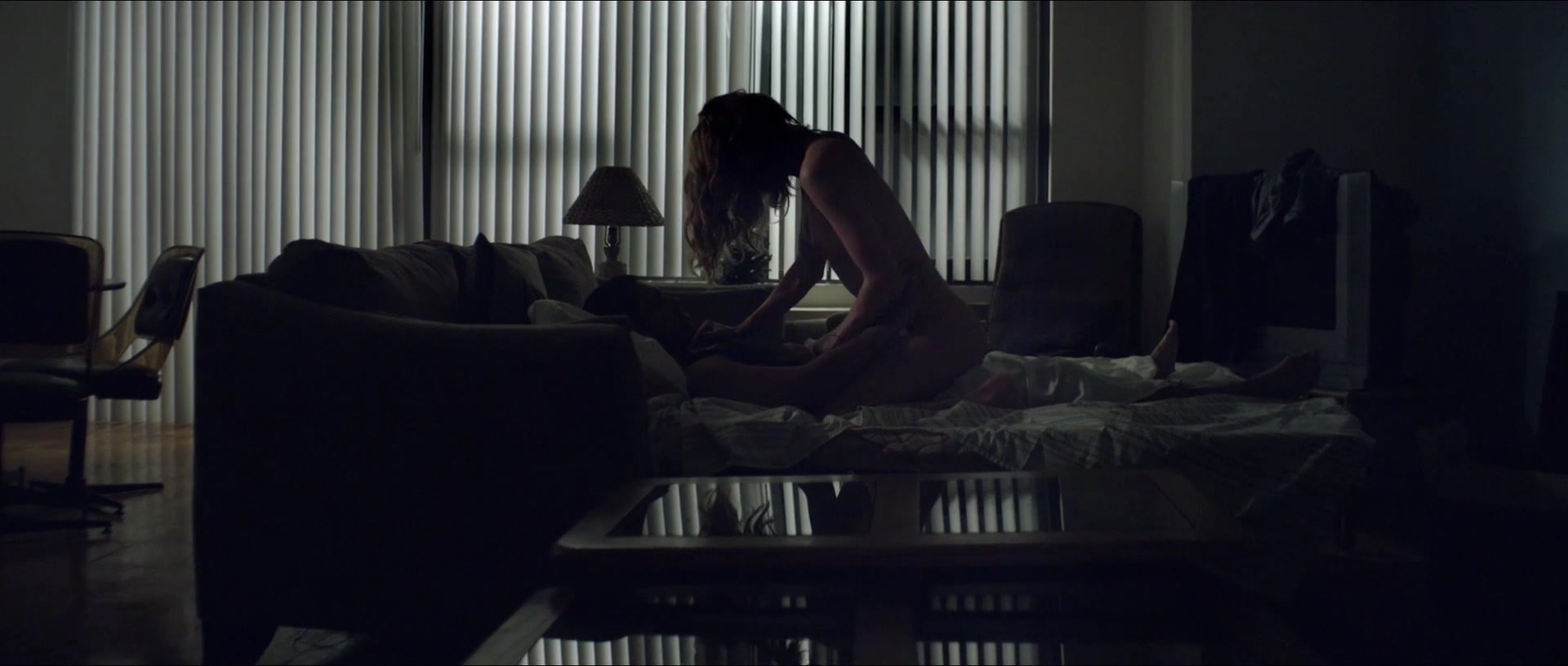 Jennifer Missoni, Dawn Olivieri nude - To Whom It May Concern (2015)