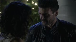 Joanna Going (NN), Alisa Allapach Nude - Kingdom S01 E08 (2014)