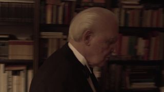 Julia Dietze nude - Onkel Wanja (2017)