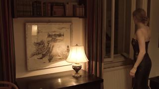 Julia Dietze nude - Onkel Wanja (2017)