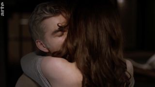 Julia Faure - J'ai 2 Amours s01e01 (2018)