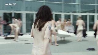 Julia Hummer, Eva Lobau, Jasna Fritzi Bauer Nude - Im Alter von Ellen (2010)