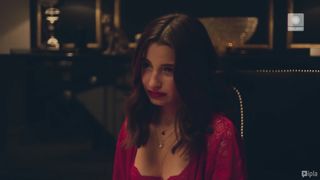 Julia Wieniawa-Narkiewicz nude - Zawsze warto s01e05 (2019)