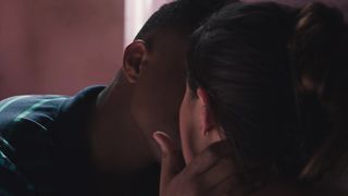 Julia Yamaguchi nude - Sintonia s01e02 (2019)