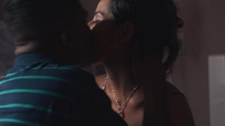 Julia Yamaguchi nude - Sintonia s01e02 (2019)