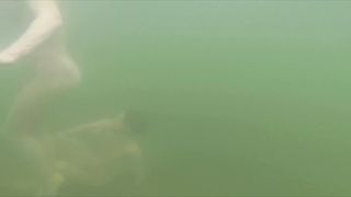 Julia Zange nude - Mein Bruder heisst Robert und ist ein Idiot (2018)