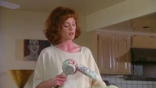 Julianne_Moore_-_Short_Cuts__1993