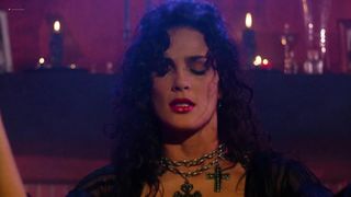 Julie_Strain__Rochelle_Swanson__Kristi_Ducati__etc_-_Sorceress__1994__