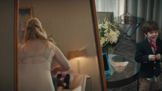 Olivia Thirlby, Ashley Romans, Amber Tamblyn, Paris Jefferson - Y The Last Man s01e01e01-02 (2021) celebs nude scene
