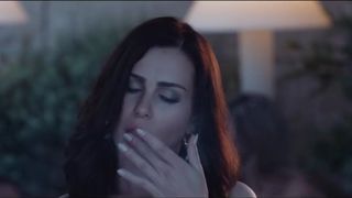 Toples in Shower and Airplane Sexy Celebs Scenes