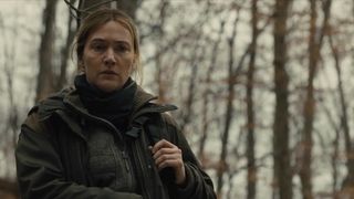 Kate Winslet adult scenet, Cailee Spaeny sexy show - Mare of Easttown s01e01-02 (2021) celebs TV-Show