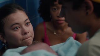 Martha Plimpton, Nathanya Alexander, Chase Sui Wonders - Genera+ion s01e04-05 (2021)