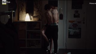 Cristiana Capotondi, Giulia Arena, Elena Radonicich sexy - â Bella Da Morire s01e01-04 (2020)