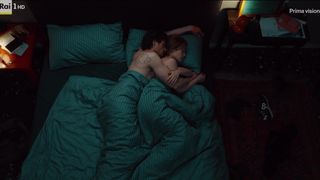 Cristiana Capotondi, Giulia Arena, Elena Radonicich sexy - â Bella Da Morire s01e01-04 (2020)