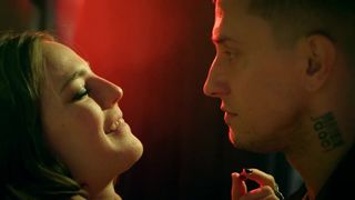 Isabelle Eidlen sexy show - Prestuplenie s02e06 (2021) celebs movie scene