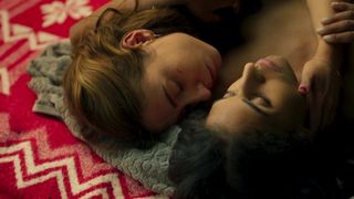 Lola Zackow, Madeleine Martin nude (lesbian adult scene) - Dystopia s01e01e03e06 (2021) celebs video