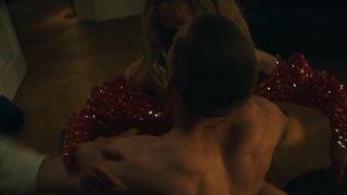 Marie Reuther - Kamikaze s01e02 (2021) celebs sex movie scenes