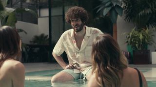 Elsie Hewitt, Hailey Bieber, Kendall Jenner hot - Dave s02e02 (2021) celebs episode