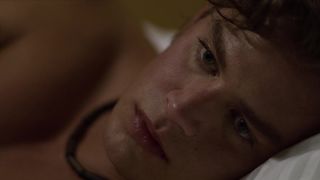 Who Killed Sara (Quien Mato a Sara) s01e03e04e10 (2021) Ela Velden hot scene