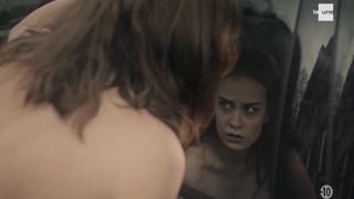 Elisa Echebarria Menendez, Jacqueline Bollen - Unseen (Invisible) s01e07 (2020) celeb nude boobs scene