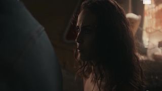 Elisa Echebarria Menendez, Jacqueline Bollen - Unseen (Invisible) s01e07 (2020) celeb nude boobs scene