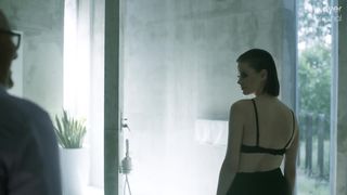 Matylda Giegzno, Magdalena Cielecka - Chylka. Rewizja s03e03e05 (2020) HD hot scene boobs