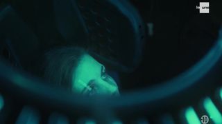 Elisa Echebarria Menendez, Jacqueline Bollen, Helena Coppejans, Stephanie Goemaere - Unseen (Invisible) s01e06 (2020) actress hot scene