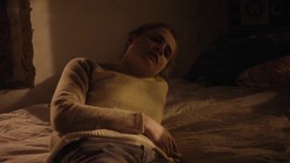 Mala Emde nackt - Und morgen die ganze Welt (2020)