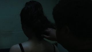 Olivia Scott Welch, Kiana Madeira, Julia Rehwald topless scenes - Fear Street Part 1 1994 (2021)