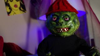 Paige Phillips, Johanna Rae, Naiia Lajoie - The Gingerweed Man Chapter 2 (2021) funny hot thriller, nude scene