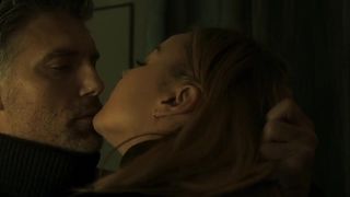 Abbie Cornish, Estelle Girard Parks – The Virtuoso (2021) Nude and Adult scenes