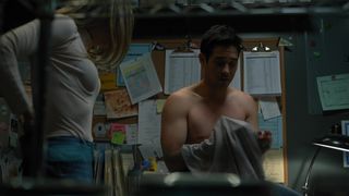 Annie Murphy hot movie scene - Kevin Can Fuck Himself s01e05 (2021) Scene after adult. Dressed.