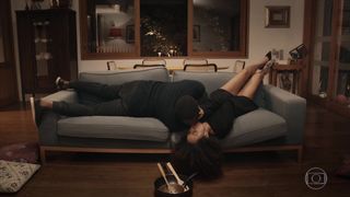 Tais Araujo - Amor e Sorte s01e02 (2020) TV a topless scene from the movie