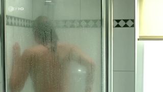 Anja Kling, Lea Mornar - Mord in Ludwigslust (2012) celebrity nude videos