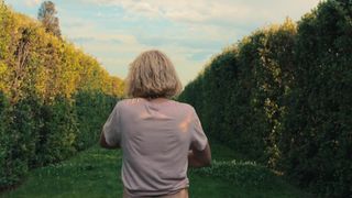 Eleanore Pienta hot explicit nudity scene - Plaisir (2021)