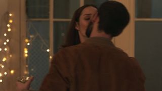Camille Lou - Je te promets s01e10 (2021) HD hot movie scene boobs