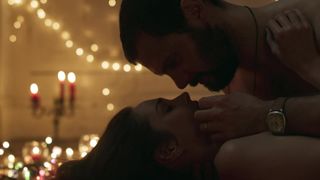 Camille Lou - Je te promets s01e10 (2021) HD hot movie scene boobs