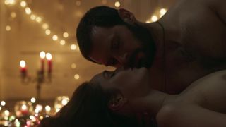 Camille Lou - Je te promets s01e10 (2021) HD hot movie scene boobs