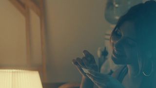 Cinthya Carmona, Anastasia Leddick hot scene - Painter (2020)