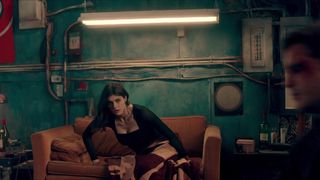Alexandra Daddario – Die in a Gunfight (2021) Actress Adult Scene