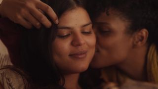 Vaneza Oliveira, Amanda Magalhaes, Thais Lago – 3_ s04e01 (2020) HD a topless scene from the movie