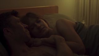 Karolina Staniec - Bez skrupulow s01e05 (2020) actress hot scene