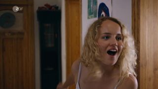 Luise von Finckh - Blutige Anfanger (2020) actress nude scene