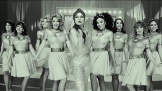 Ingrid Garcia Jonsson - Explota Explota (2020) celeb booby show