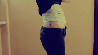 Diana Jachimowicz - Klatka 44 (2012) hidden cam scene