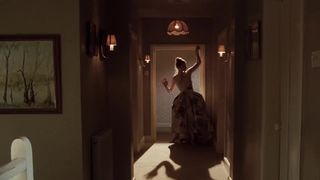 Thomasin McKenzie, Anya Taylor-Joy hot – Last Night in Soho (2021) Hot scenes