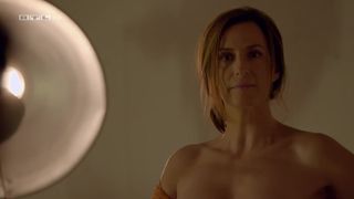 Iris Mareike Steen, Ulrike Frank - GZSZ e7152 (2020) celebrity boobs scene