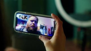 Alexandra Daddario - Songbird (2020) celeb hot scene